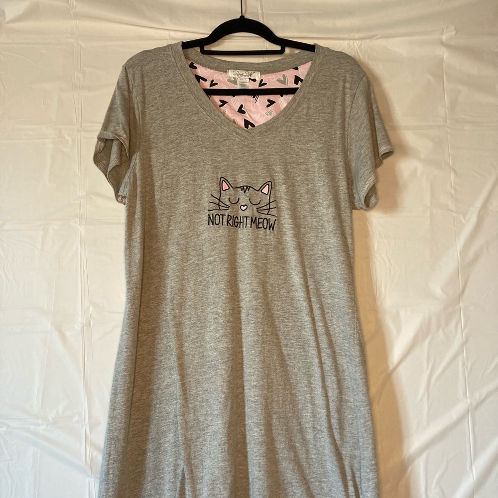 Rene Rolfe Ladies Sleep Shirt XL 
Cats 
Not Right Meow